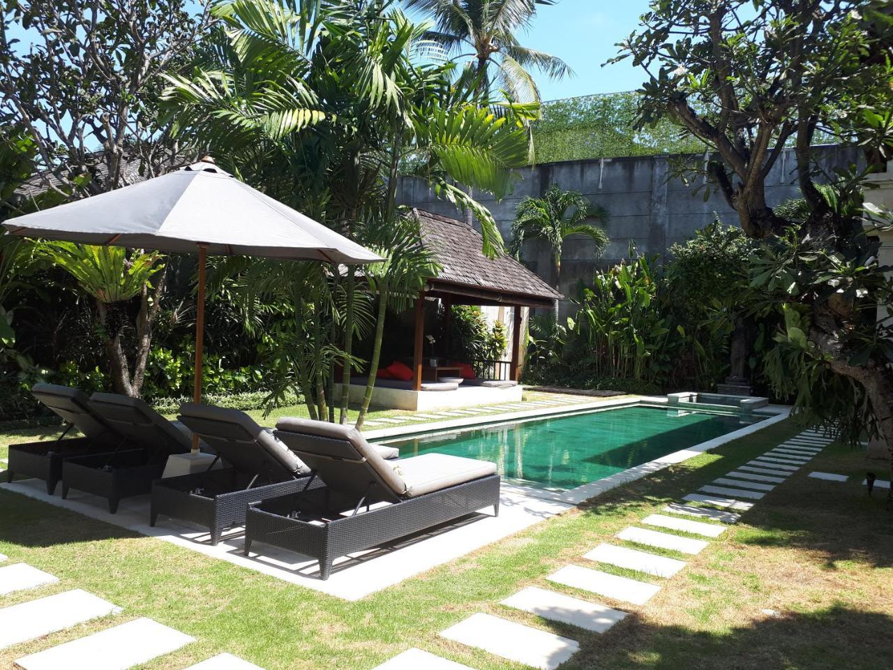 Villa Zanissa Seminyak  Bagian luar foto