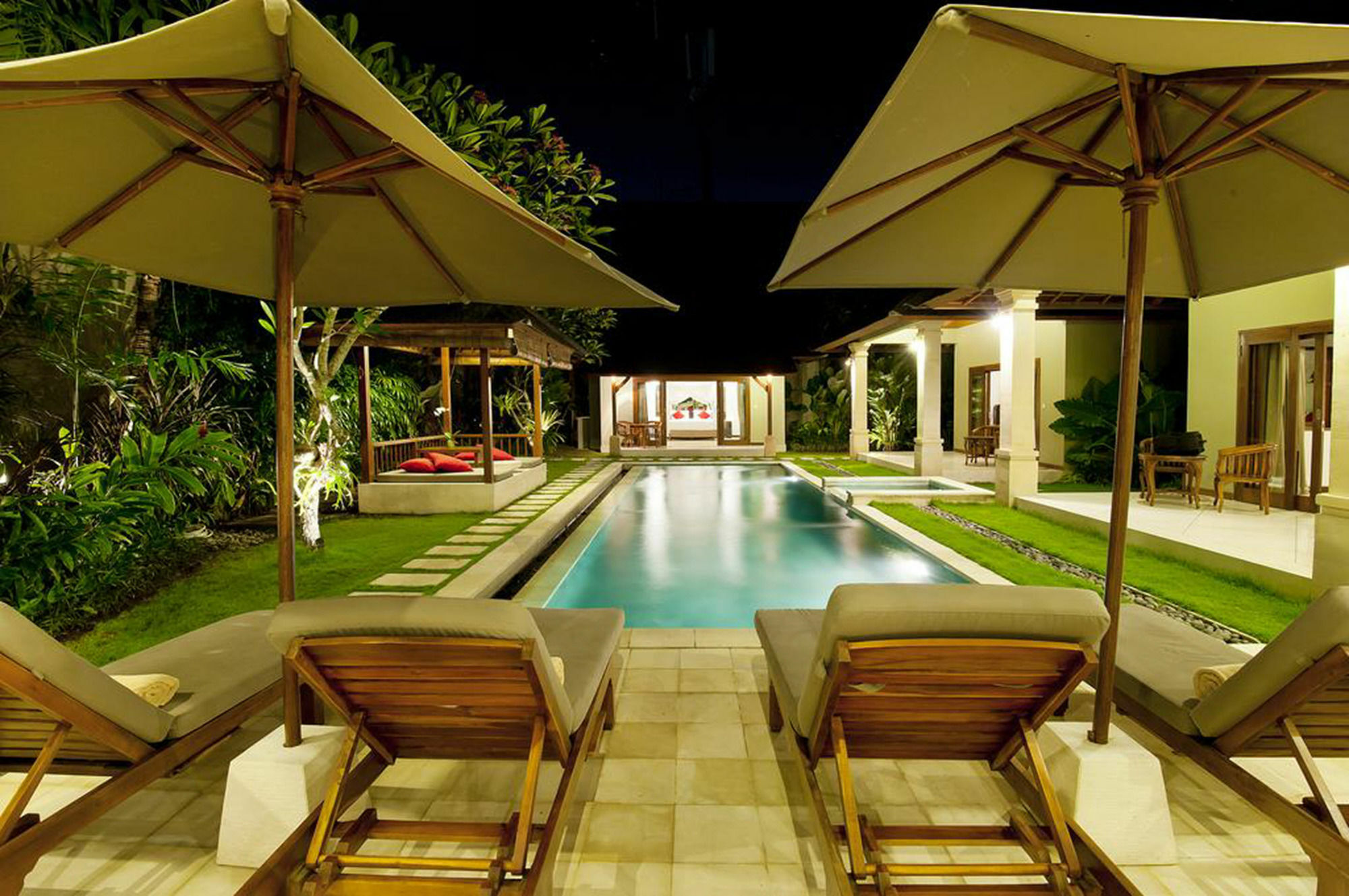 Villa Zanissa Seminyak  Bagian luar foto